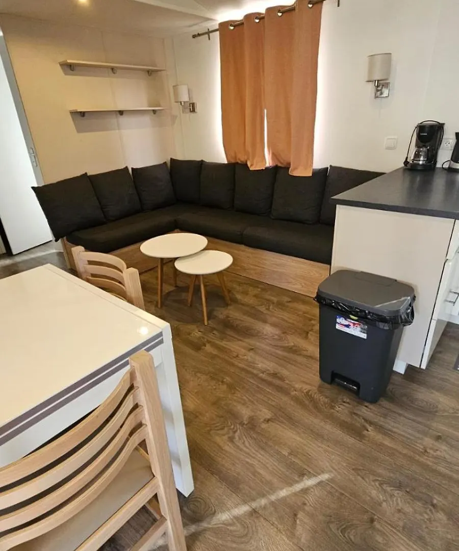 Mobil Home 3 Chambres Tout Equipe Avec Accueil Humain Pont-Aven Campsite