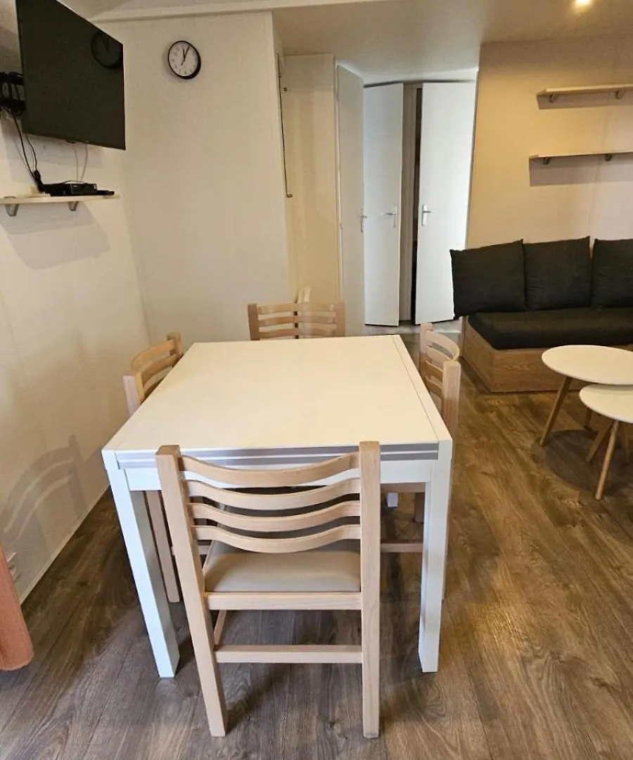 Mobil Home 3 Chambres Tout Equipe Avec Accueil Humain 阿旺桥 0*,