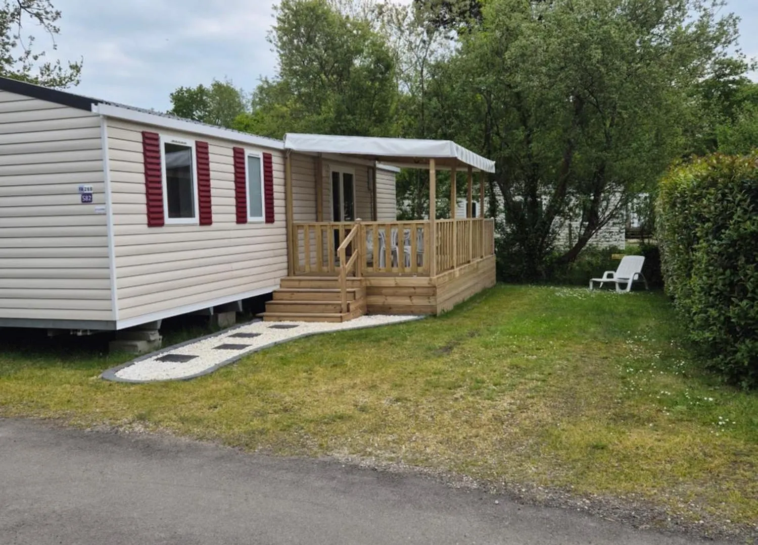 Mobil Home 3 Chambres Tout Equipe Avec Accueil Humain 阿旺桥